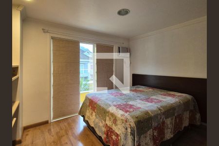 Casa de condomínio à venda com 170m², 4 quartos e 2 vagas Casa de condomínio à venda com 170m², 4 quartos e 2 vagasSuíte 3