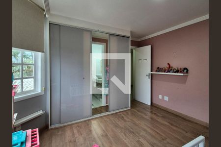 Casa de condomínio à venda com 170m², 4 quartos e 2 vagas Casa de condomínio à venda com 170m², 4 quartos e 2 vagasSuite 1