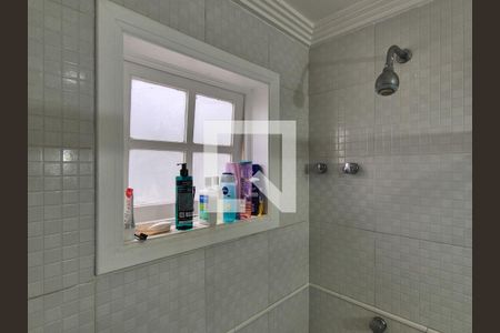 Casa de condomínio à venda com 170m², 4 quartos e 2 vagas Casa de condomínio à venda com 170m², 4 quartos e 2 vagasBanheiro da Suíte 1