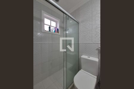 Casa de condomínio à venda com 170m², 4 quartos e 2 vagas Casa de condomínio à venda com 170m², 4 quartos e 2 vagasBanheiro da Suíte 1