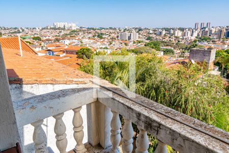 Casa à venda com 286m², 4 quartos e 4 vagasSuíte