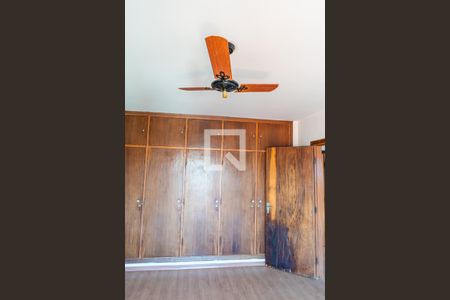 Casa à venda com 286m², 4 quartos e 4 vagasQuarto 3