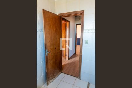 Casa à venda com 286m², 4 quartos e 4 vagasBanheiro