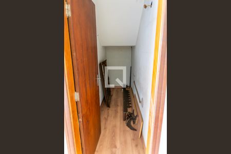 Casa à venda com 286m², 4 quartos e 4 vagasDespensa