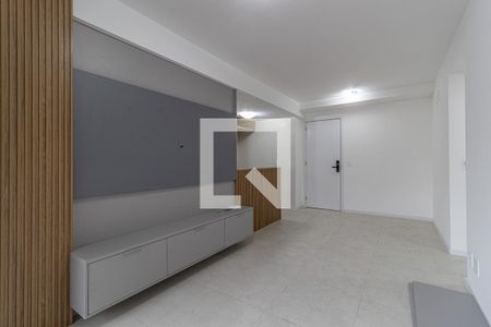 Sala de apartamento para alugar com 2 quartos, 75m² em Tijuca, Rio de Janeiro