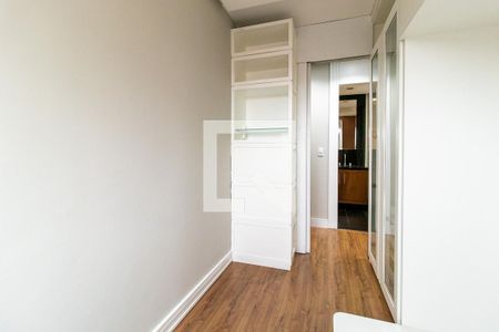 Quarto 1 de apartamento para alugar com 2 quartos, 71m² em São Francisco, Curitiba
