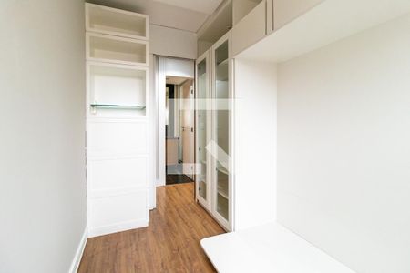 Quarto 1 de apartamento para alugar com 2 quartos, 71m² em São Francisco, Curitiba