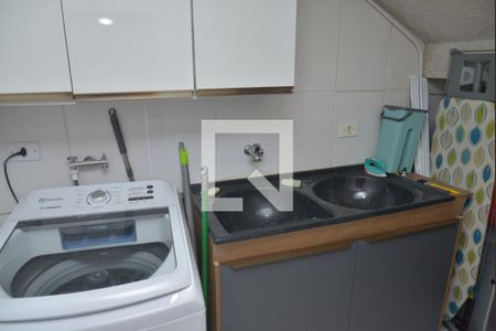 Casa à venda com 100m², 3 quartos e 1 vagaÁrea de Serviço