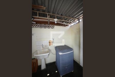 Casa à venda com 110m², 4 quartos e 1 vagaÁrea de Serviço