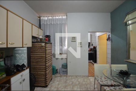 Casa à venda com 110m², 4 quartos e 1 vagaCopa