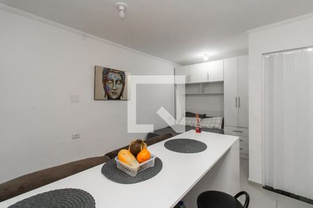 Cozinha de kitnet/studio para alugar com 1 quarto, 18m² em Vila Paulistania, São Paulo