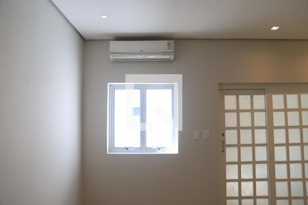Casa à venda com 125m², 2 quartos e sem vagaSala de TV