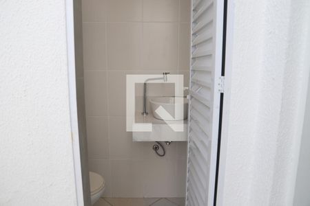 Casa à venda com 125m², 2 quartos e sem vagaLavabo