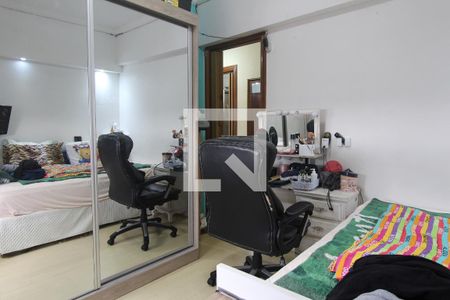 Apartamento à venda com 140m², 4 quartos e 1 vaga Apartamento à venda com 140m², 4 quartos e 1 vagaQuarto 2