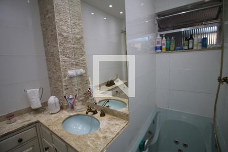 Apartamento à venda com 86m², 2 quartos e 1 vagaBanheiro