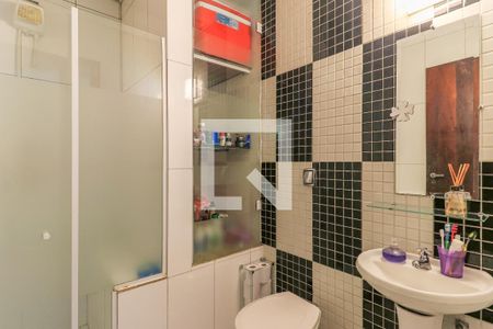 Casa à venda com 90m², 2 quartos e 1 vaga Casa à venda com 90m², 2 quartos e 1 vagaBanheiro