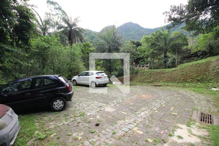 Casa à venda com 1400m², 3 quartos e 6 vagasEstacionamento