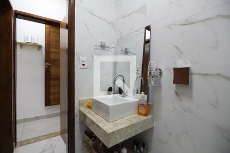 Casa à venda com 1400m², 3 quartos e 6 vagasBanheiro da Suíte 1