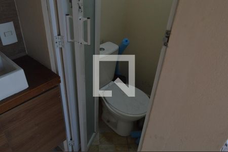 Casa de condomínio à venda com 260m², 5 quartos e 2 vagasBanheiro da Área Gourmet 