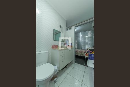 Casa à venda com 280m², 4 quartos e 3 vagasBanheiro da Suíte 1