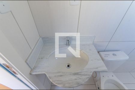 Casa de condomínio à venda com 120m², 3 quartos e 2 vagas Casa de condomínio à venda com 120m², 3 quartos e 2 vagasDetalhe Banheiro da Suíte 3