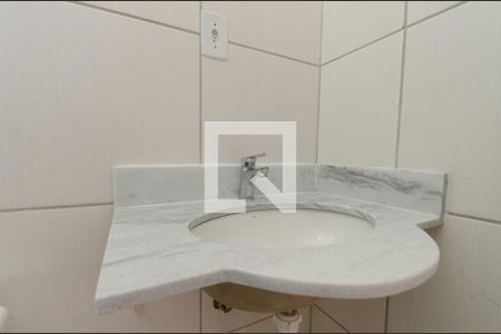 Casa de condomínio à venda com 120m², 3 quartos e 2 vagas Casa de condomínio à venda com 120m², 3 quartos e 2 vagasBanheiro Social