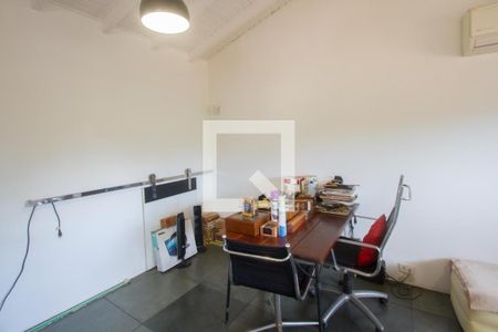 Casa à venda com 600m², 4 quartos e 3 vagasSótão 