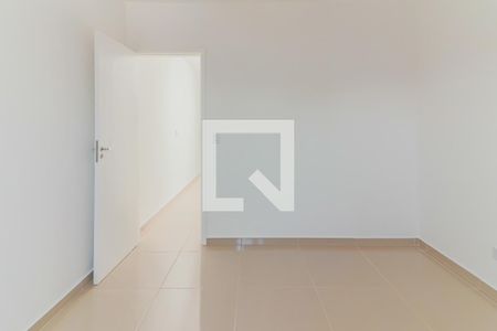 Casa à venda com 83m², 3 quartos e 5 vagas Casa à venda com 83m², 3 quartos e 5 vagasQuarto 3
