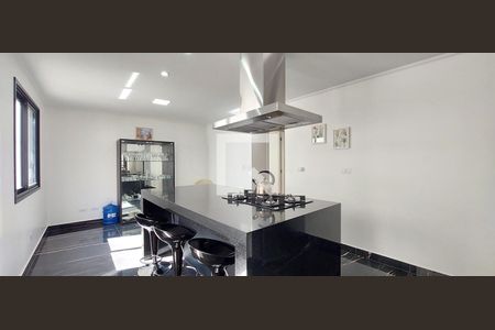 Casa à venda com 247m², 3 quartos e 7 vagasCozinha