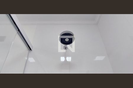 Casa à venda com 247m², 3 quartos e 7 vagasBanheiro Quarto 1 Suíte