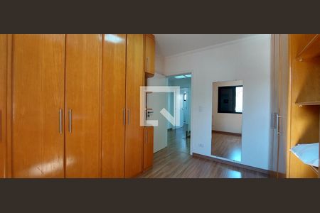 Casa à venda com 247m², 3 quartos e 7 vagasQuarto 2