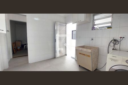 Casa à venda com 247m², 3 quartos e 7 vagasÁrea de Serviço