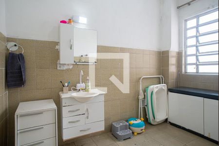 Apartamento à venda com 116m², 2 quartos e sem vaga Apartamento à venda com 116m², 2 quartos e sem vagaBanheiro