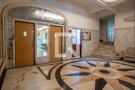 Apartamento à venda com 116m², 2 quartos e sem vaga Apartamento à venda com 116m², 2 quartos e sem vagaÁrea comum - Elevadores/Portaria