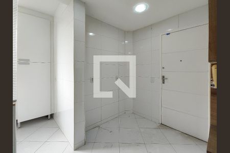Apartamento à venda com 64m², 2 quartos e 1 vaga Apartamento à venda com 64m², 2 quartos e 1 vagaCozinha