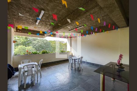 Apartamento à venda com 64m², 2 quartos e 1 vaga Apartamento à venda com 64m², 2 quartos e 1 vagaÁrea comum - Salão de festas