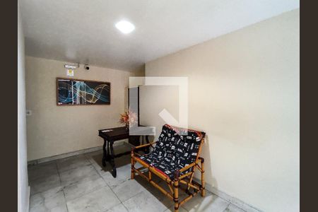 Apartamento à venda com 64m², 2 quartos e 1 vaga Apartamento à venda com 64m², 2 quartos e 1 vagaFachada e portaria