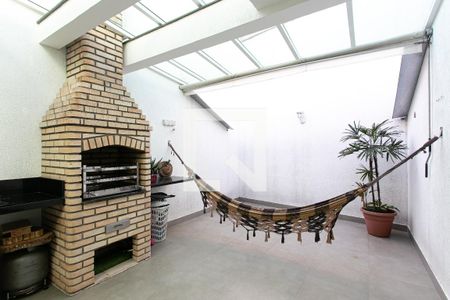 Apartamento à venda com 200m², 3 quartos e 2 vagas Apartamento à venda com 200m², 3 quartos e 2 vagasEspaço Gourmet