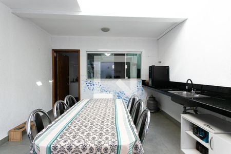 Apartamento à venda com 200m², 3 quartos e 2 vagas Apartamento à venda com 200m², 3 quartos e 2 vagasEspaço Gourmet