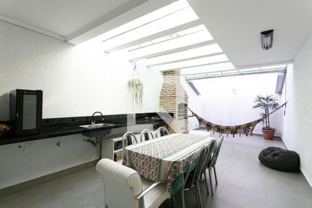 Apartamento à venda com 200m², 3 quartos e 2 vagas Apartamento à venda com 200m², 3 quartos e 2 vagasEspaço Gourmet