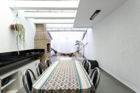 Apartamento à venda com 200m², 3 quartos e 2 vagas Apartamento à venda com 200m², 3 quartos e 2 vagasEspaço Gourmet