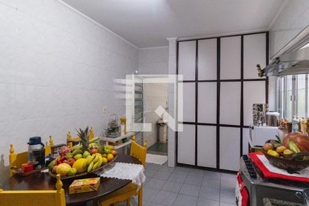Casa à venda com 215m², 3 quartos e 1 vagaCozinha