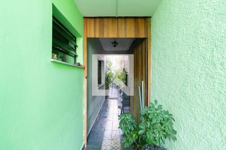 Casa à venda com 215m², 3 quartos e 1 vagaCorredor externo