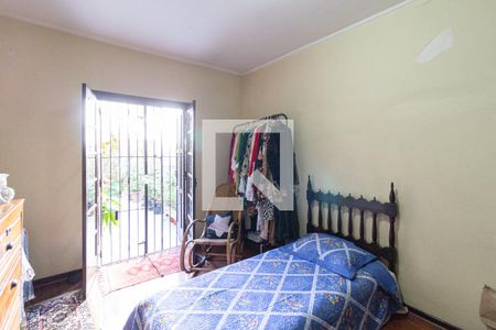 Casa à venda com 215m², 3 quartos e 1 vagaQuarto 2