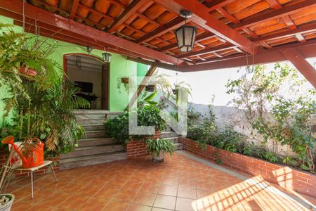 Casa à venda com 215m², 3 quartos e 1 vagaGaragem