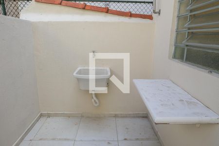 Casa à venda com 449m², 4 quartos e 5 vagas Casa à venda com 449m², 4 quartos e 5 vagasÁrea de Serviço