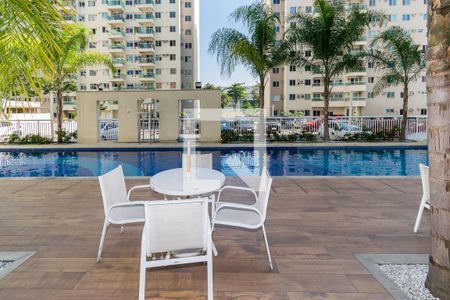 Apartamento à venda com 61m², 2 quartos e 1 vaga Apartamento à venda com 61m², 2 quartos e 1 vagaÁrea comum - Piscina