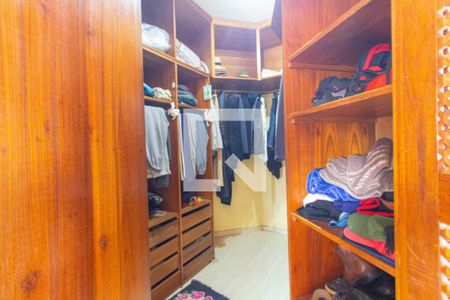 Apartamento para alugar com 140m², 3 quartos e 1 vagaCloset da suíte