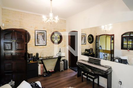 Sala de casa para alugar com 3 quartos, 243m² em Nova Gerti, São Caetano do Sul