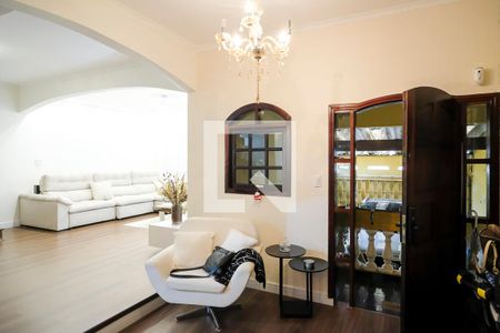 Sala de casa para alugar com 3 quartos, 243m² em Nova Gerti, São Caetano do Sul